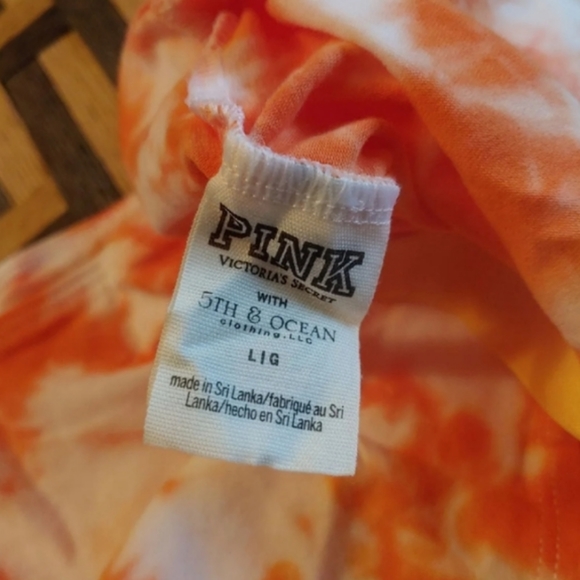 VS PINK Tie Dye Tube/ Crop Top Sz: L - Picture 3 of 6